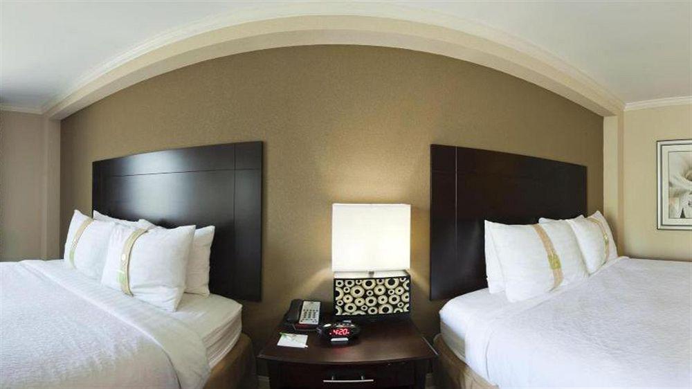 Holiday Inn Macon North By Ihg Exterior foto