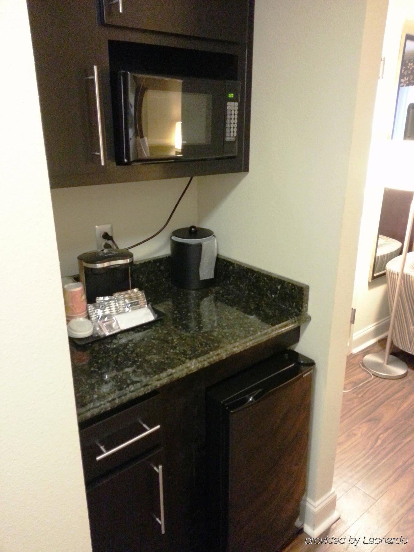 Holiday Inn Macon North By Ihg Exterior foto
